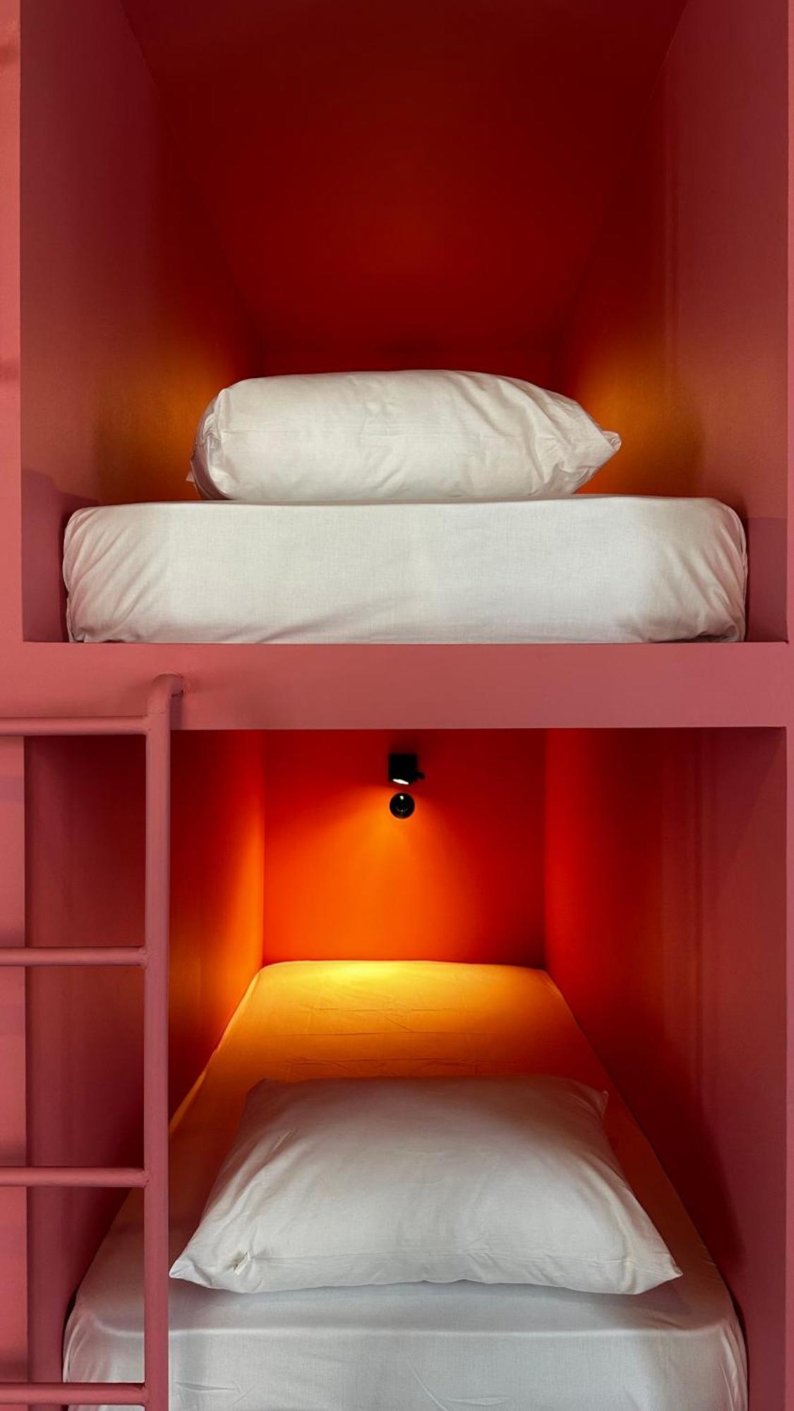 Mixed Dormitory Room